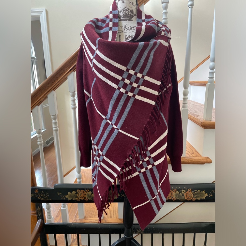 NWOT Venus Burgundy Plaid Sweater Cape with Sleeves ~ M ~